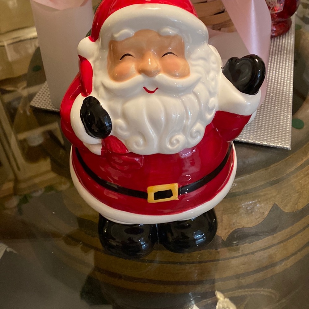 Cookie jar